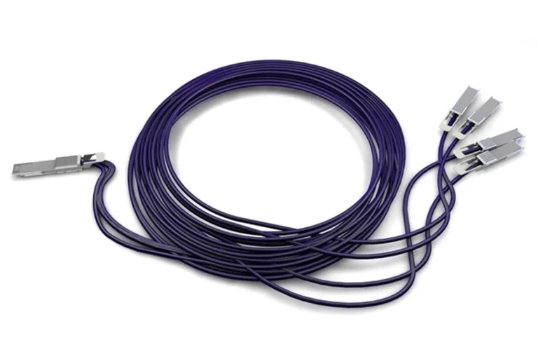 CREDO CAC42X301D4P AEC | 400G QSFP-DD to QSFP28