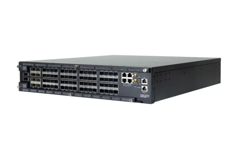 Edgecore Networks AGR420 (AS7946-74XKSB) | 25G Aggregation Router - Image 4